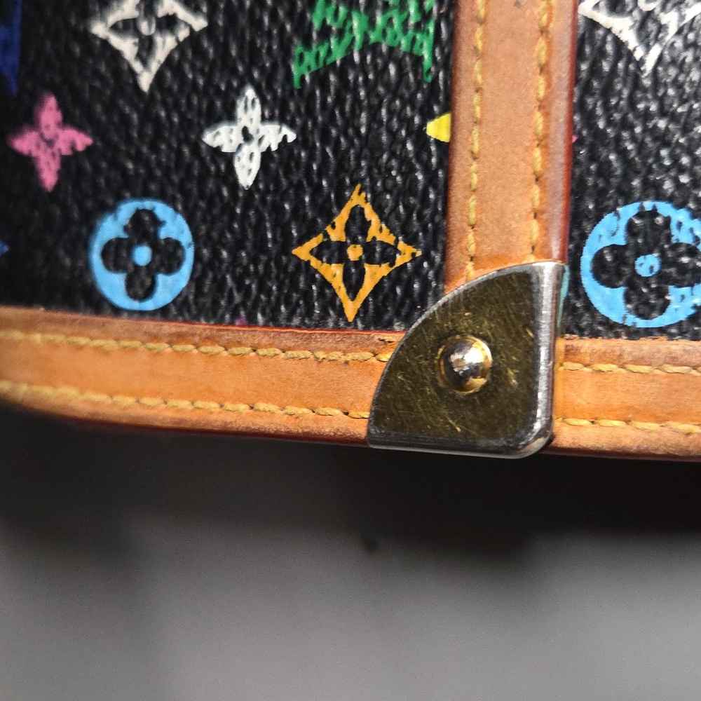 LV WALLET GOOD PRELOVED CONDITION - Picture 4 of 10